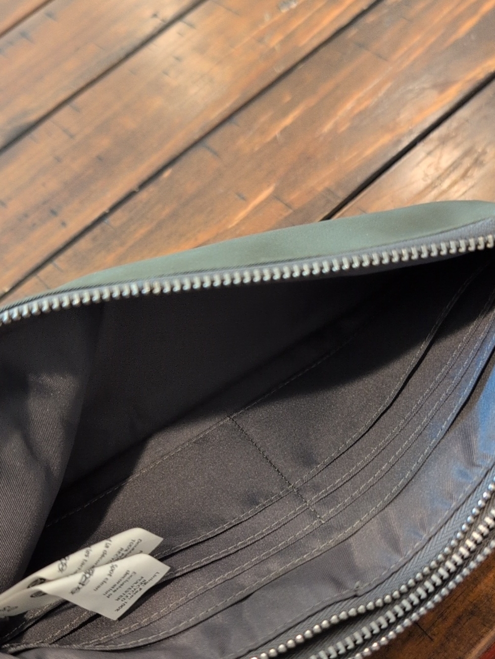 Lululemon Curved Wristlet Gray Sage - Picture 6 of 9